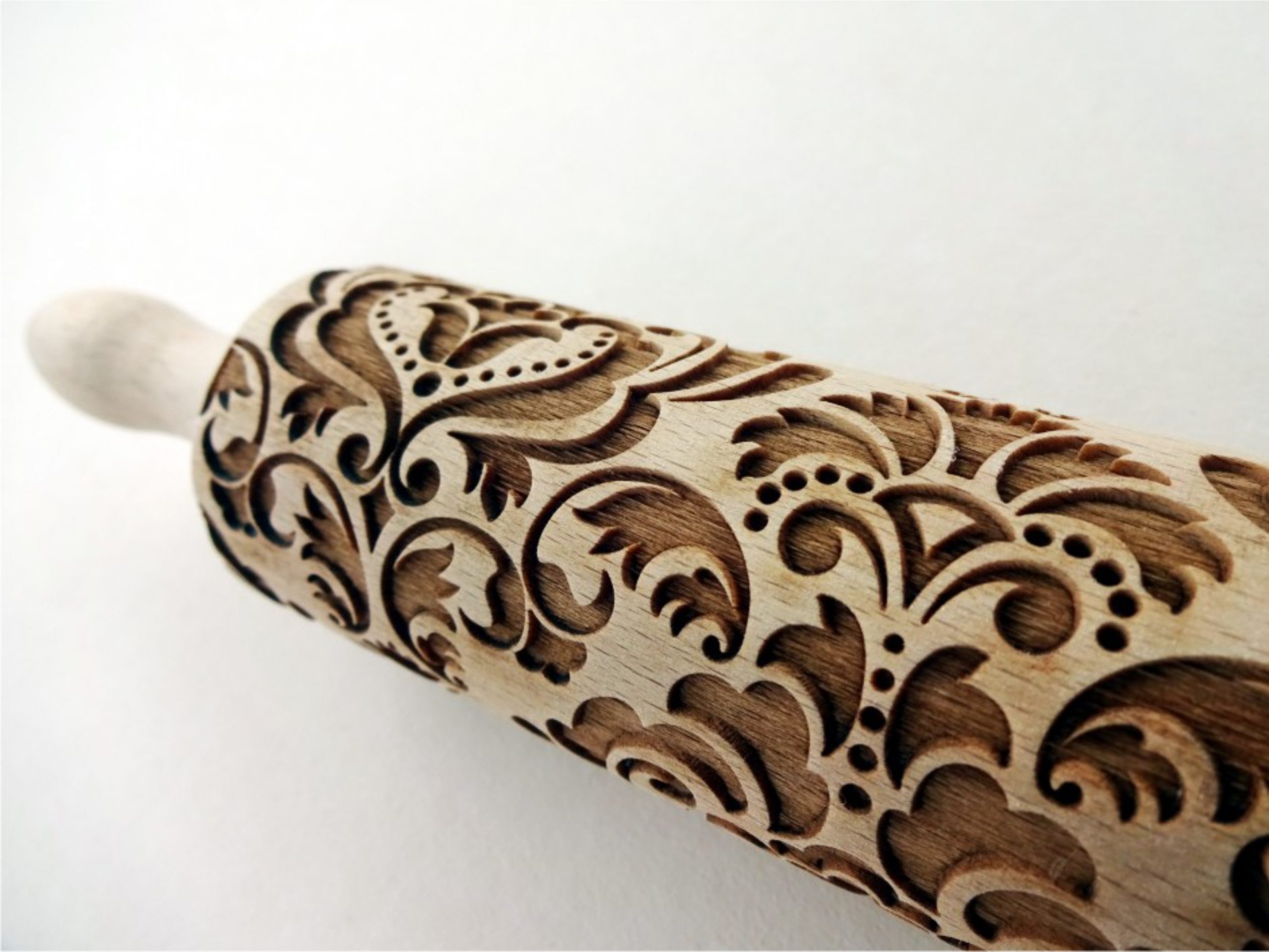 p 4 4 7 447 DAMASK kids rolling pin scaled