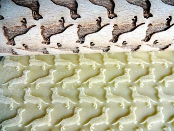 p 1 1 6 3 1163 DACHSHUND embossing rolling pin
