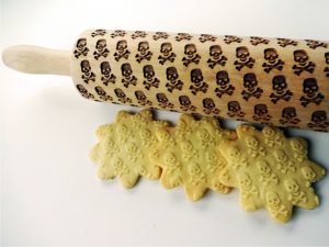 SKULL and CROSSBONES Embossing Rolling Pin