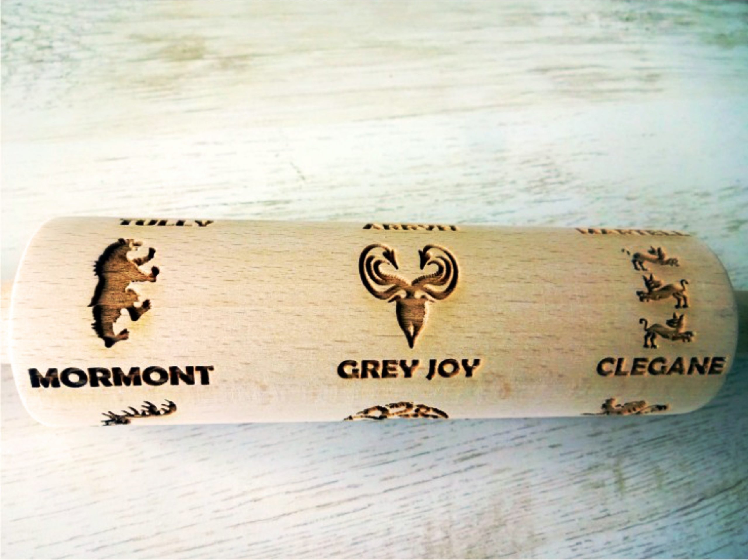 p 1 4 3 7 1437 GAME of THRONES embossing rolling pin scaled