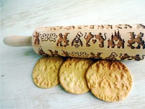 DISNEY embossing rolling pin