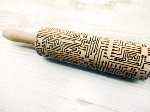 p 1 5 8 7 1587 MICROCHIP Embossing Rolling Pin scaled