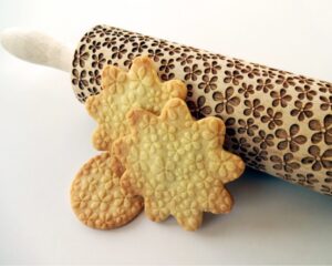 p 6 4 2 642 FLOWERS embossing rolling pin scaled