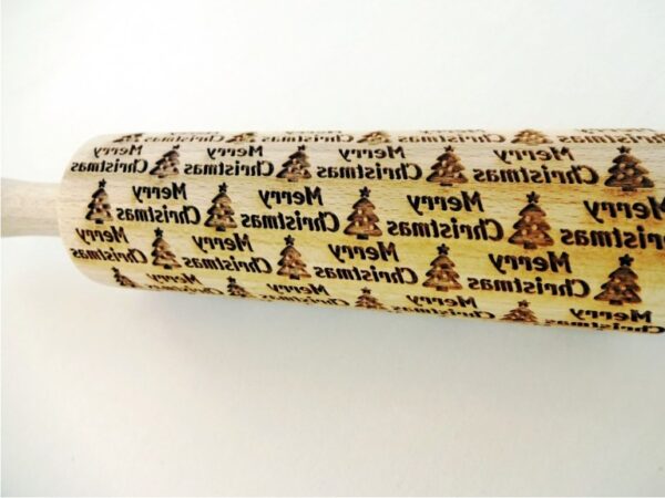 p 7 4 0 740 CHRISTMAS TREE embossing rolling pin