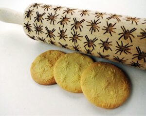 p 7 9 3 793 SPIDER Embossing Rolling Pin