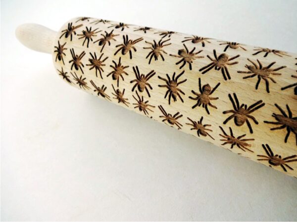 p 7 9 6 796 SPIDER Embossing Rolling Pin