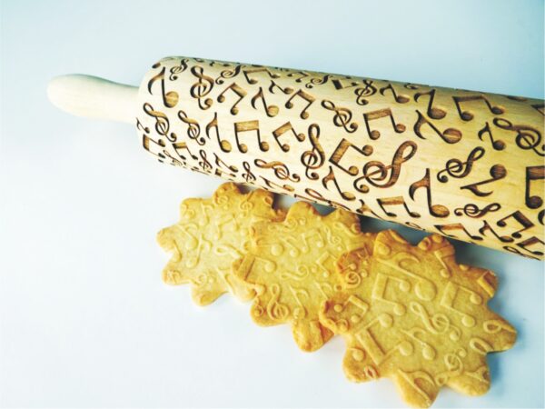 p 8 4 9 849 MELODY Embossing Rolling Pin