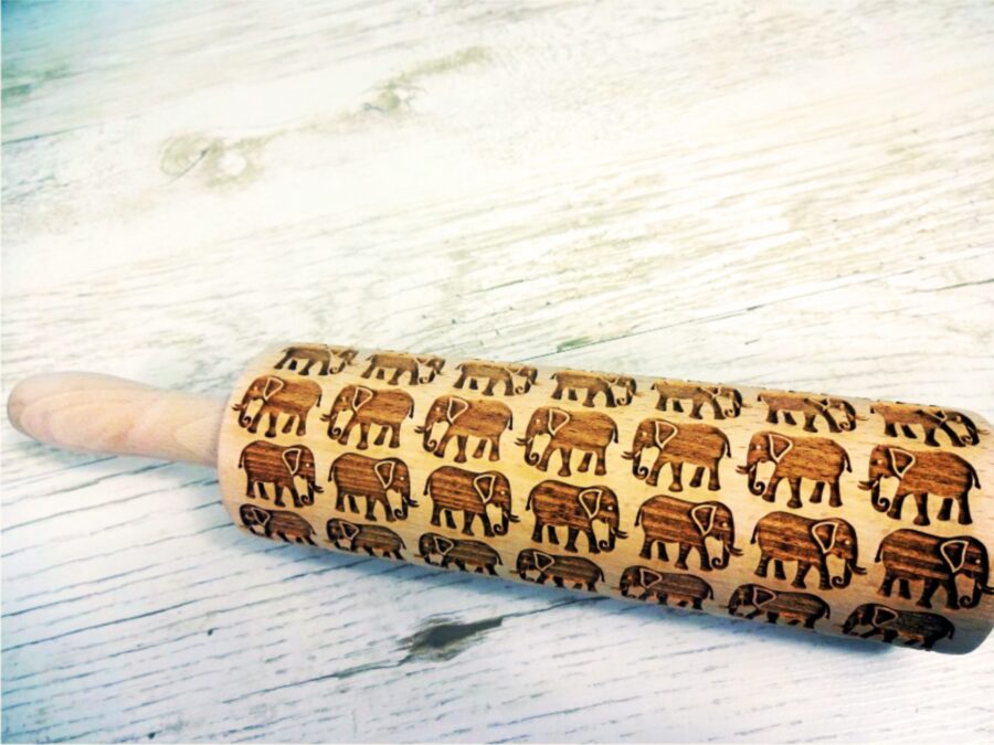 p 9 1 4 914 ELEPHANTS Embossing Rolling Pin scaled
