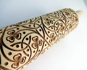 CLOVER KNOT embossing rolling pin