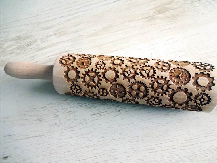 p 1 6 1 5 1615 CLOCKS and GEARS Embossing Rolling Pin