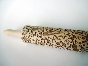 p 1 6 6 5 1665 MUSIC INSTRUMENTS Embossing Rolling Pin