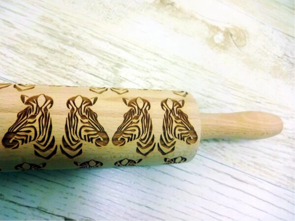 p 2 2 4 1 2241 ZEBRA Embossing Rolling Pin scaled