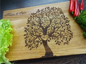 p 2 2 4 9 2249 Personalized cutting board