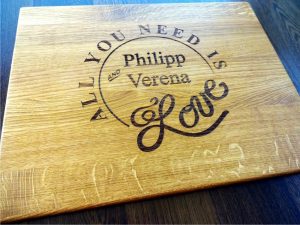 p 2 2 6 1 2261 Personalized cutting board