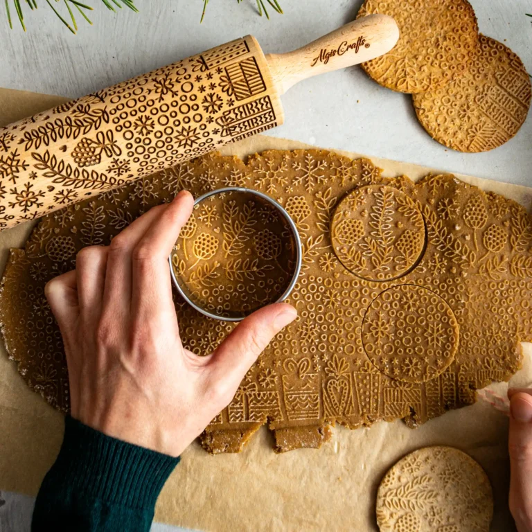 Christmas Prints rolling pin Algis Crafts